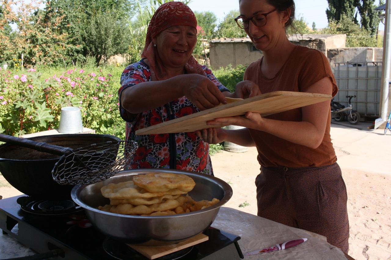 מלון Bokonbayevo Trekking Center מראה חיצוני תמונה